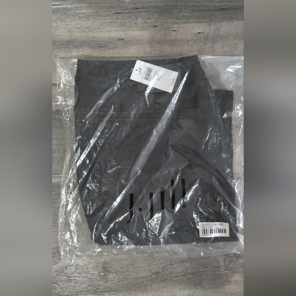 NWT J. Jill Black Wash Leggings Size 16W - Picture 8 of 8